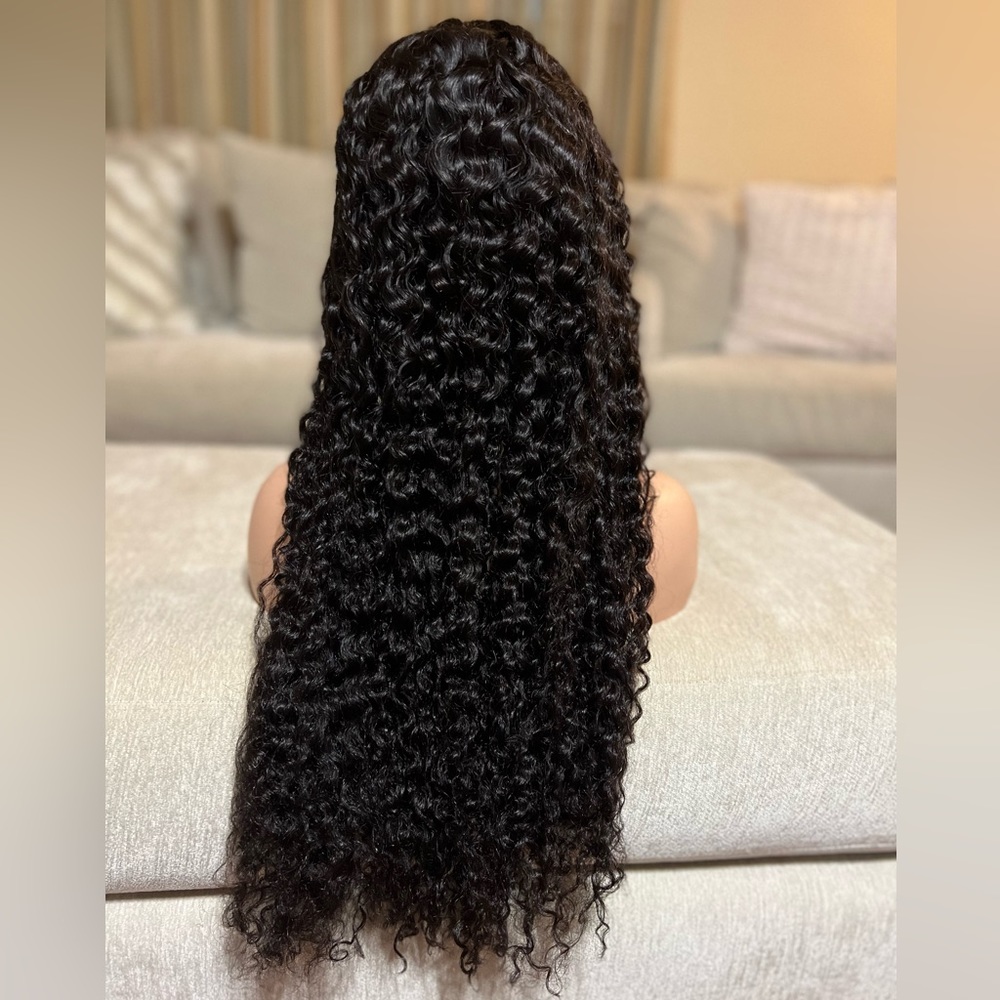 Wig - Picture 6 of 8